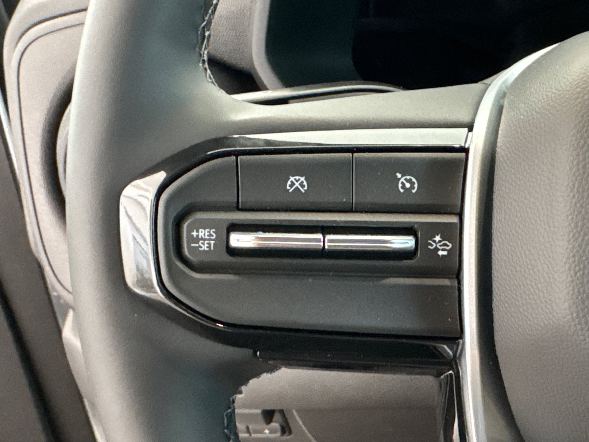 2026 Chevrolet Colorado Trail Boss - Photo 24