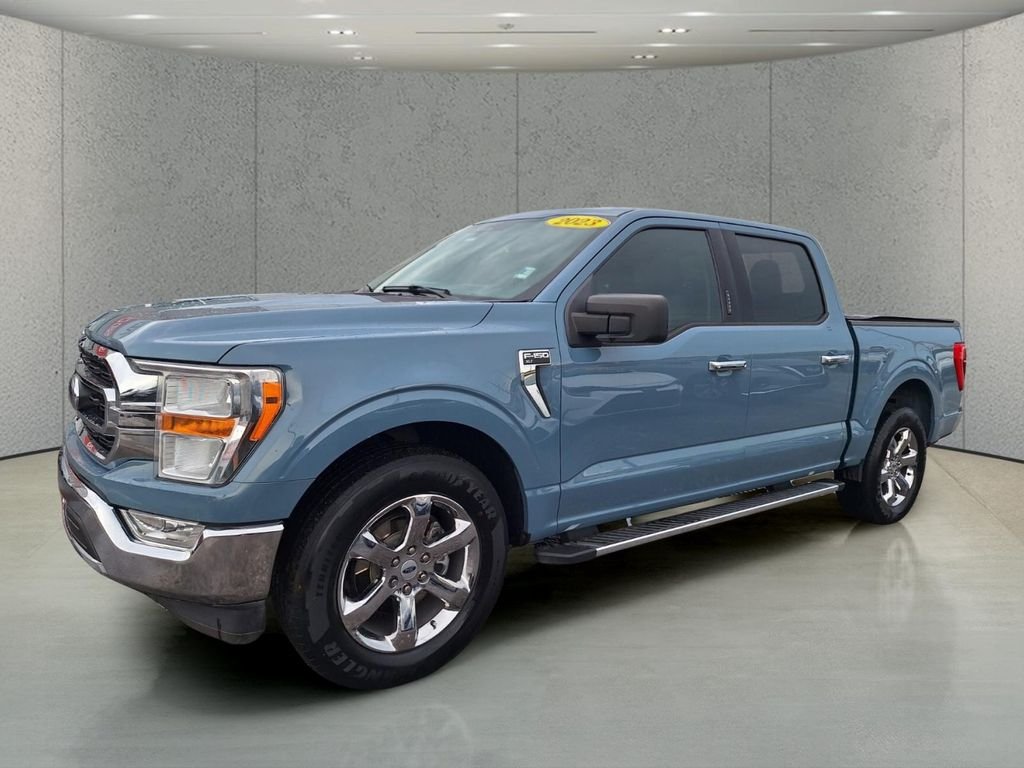 Used 2023 Blue Ford XLT image 9