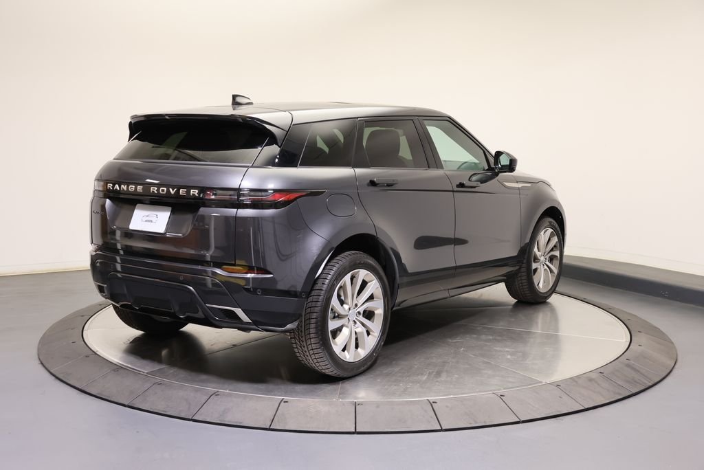 New 2026 Carpathian Grey Land Rover Hoxton Edition image 5