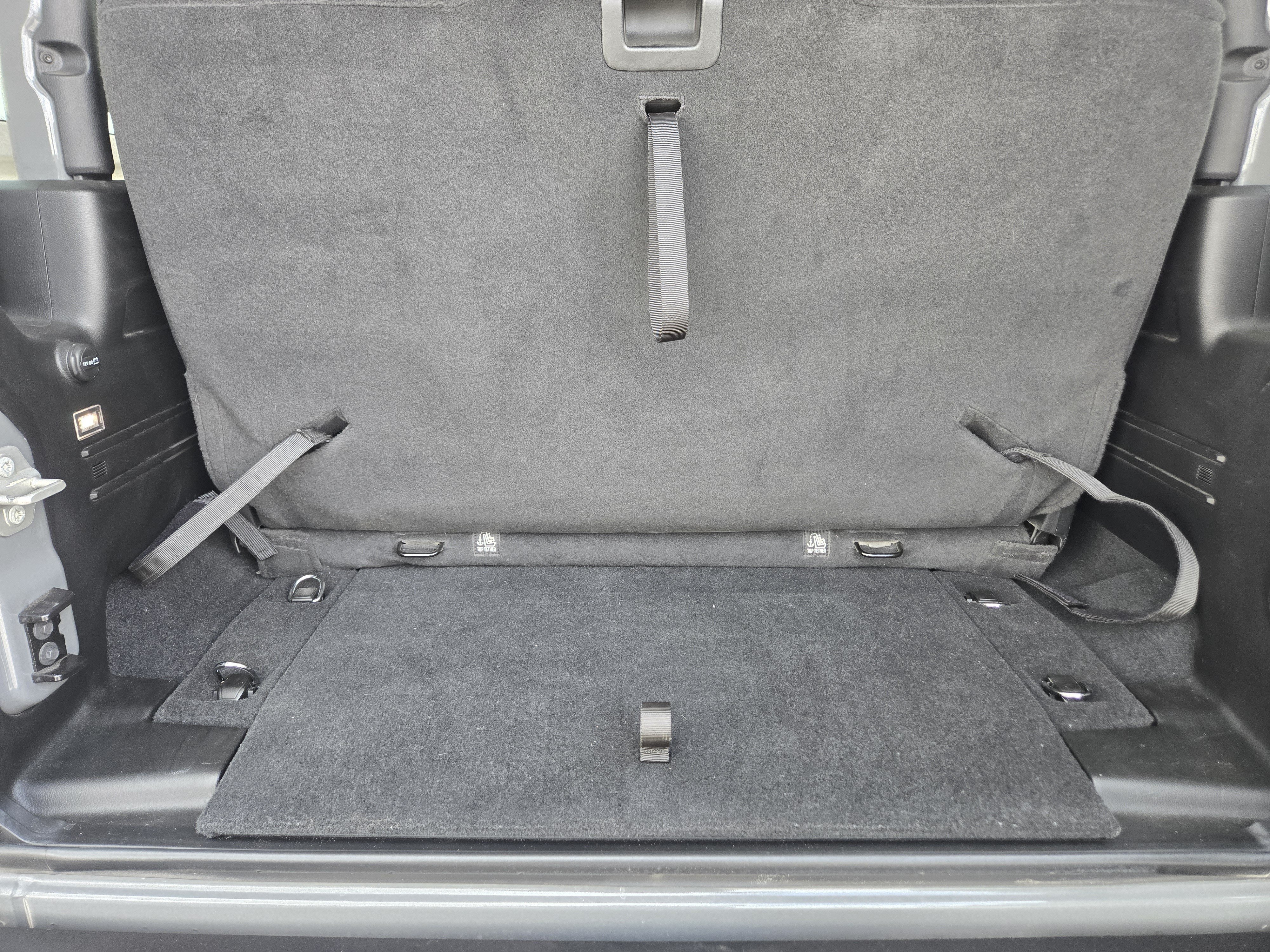 Used 2023 Sting-Gray Clearcoat Jeep Sport S image 30