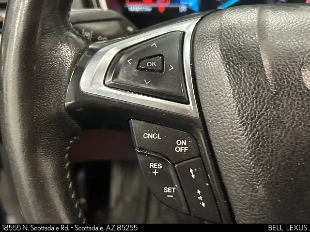 Used 2020 Blue Ford SE image 26