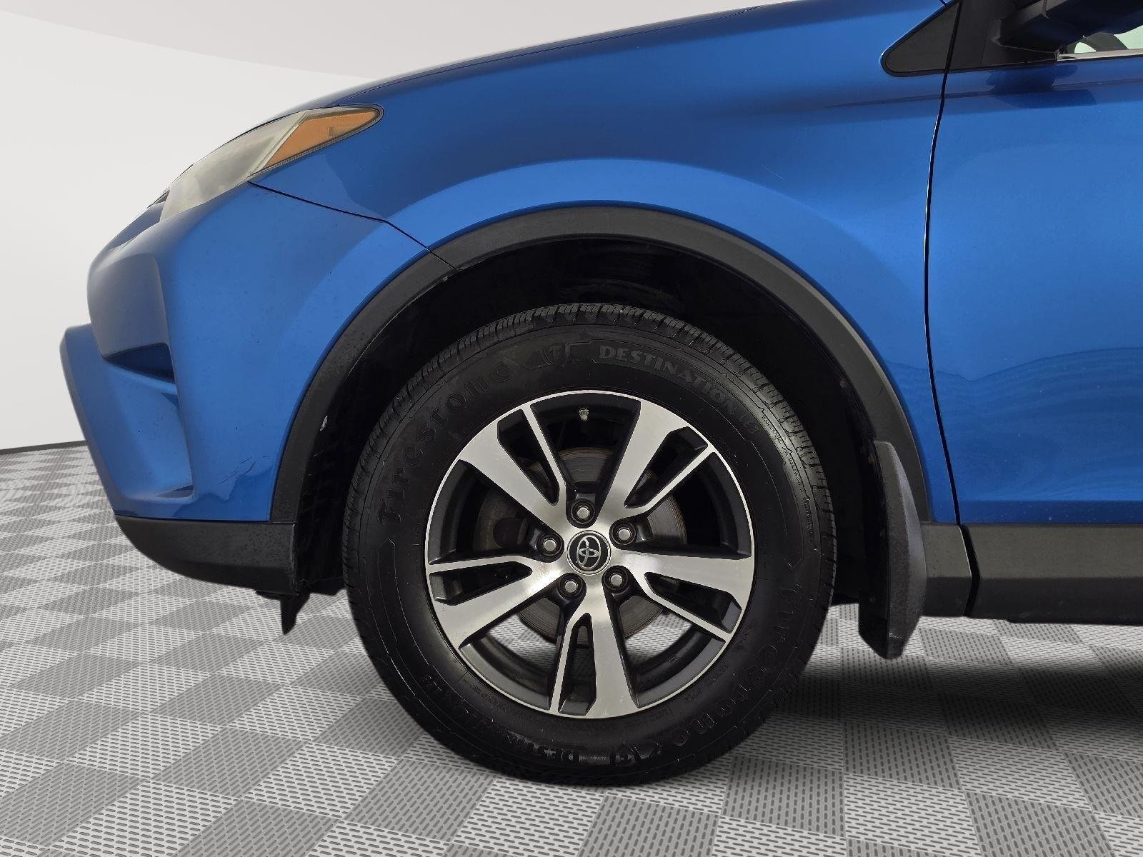 Used 2017 Electric Storm Blue Toyota XLE image 23