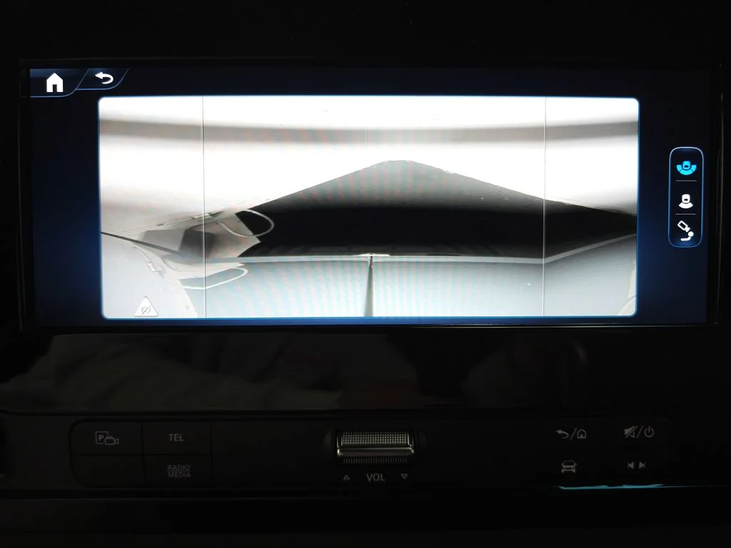 Used 2026  Mercedes-Benz Cargo 144 WB image 17