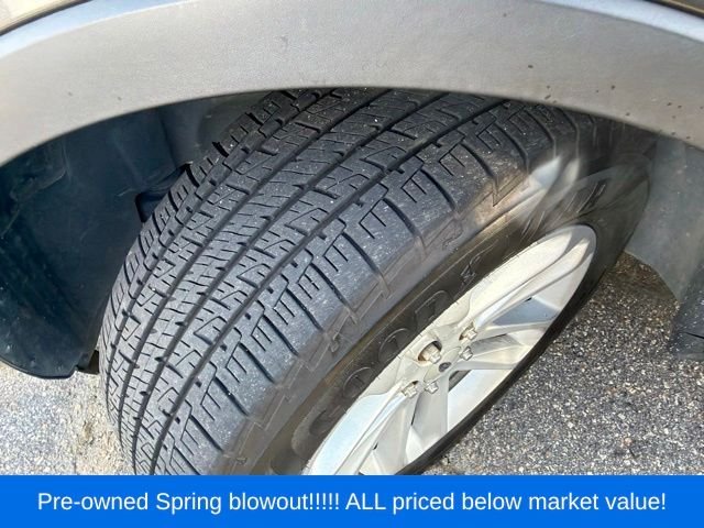 Used 2017 Gray Ford XLT image 13