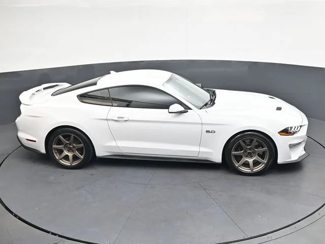 Used 2020 White Ford GT image 22