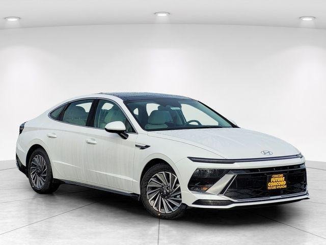 2026 Hyundai Sonata SEL's photo