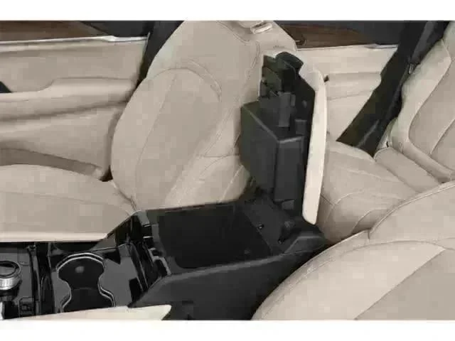 2023 Jeep Grand Cherokee Overland 4xe - Photo 11