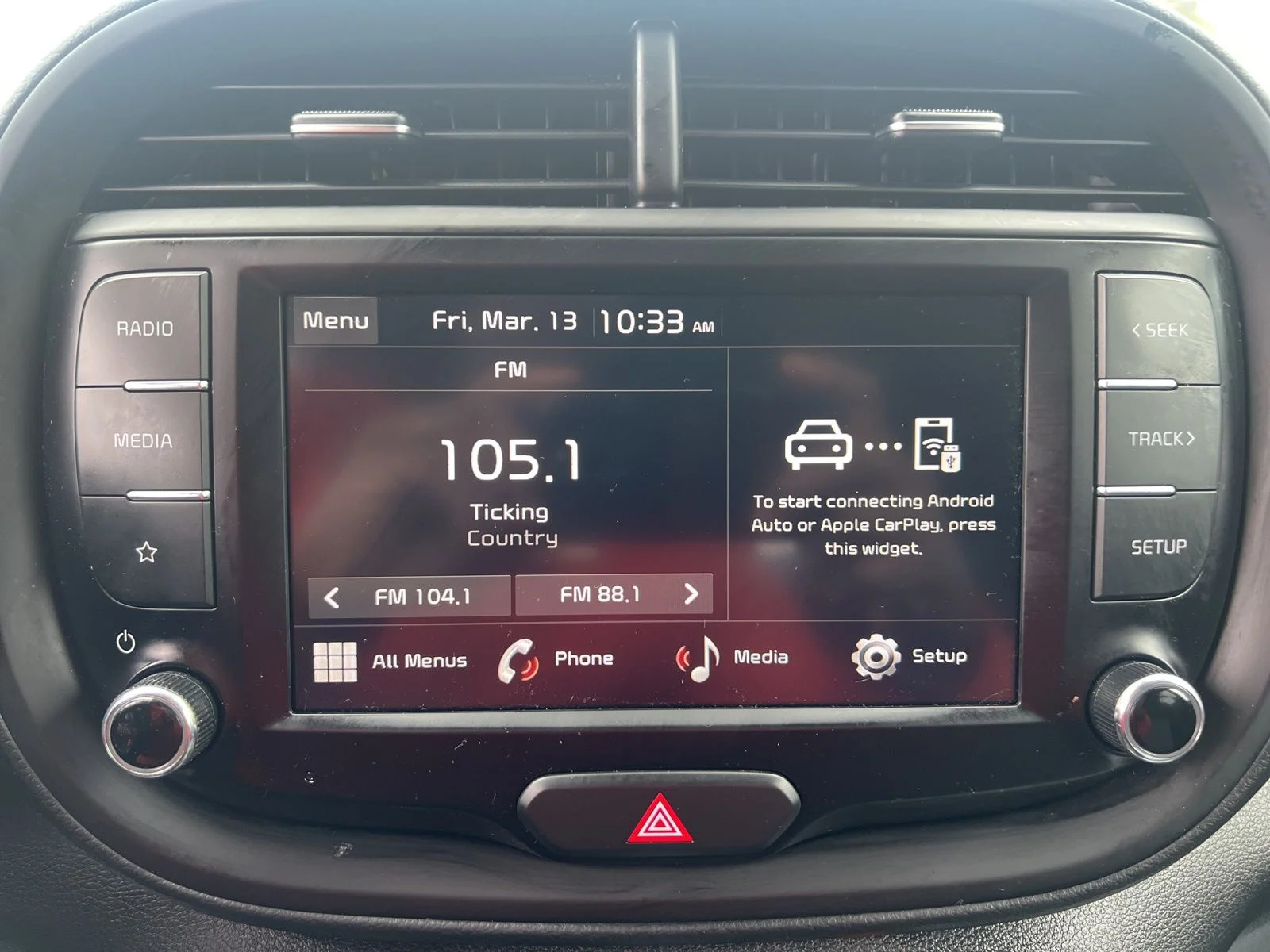 Used 2023 Mars Orange Kia LX image 16
