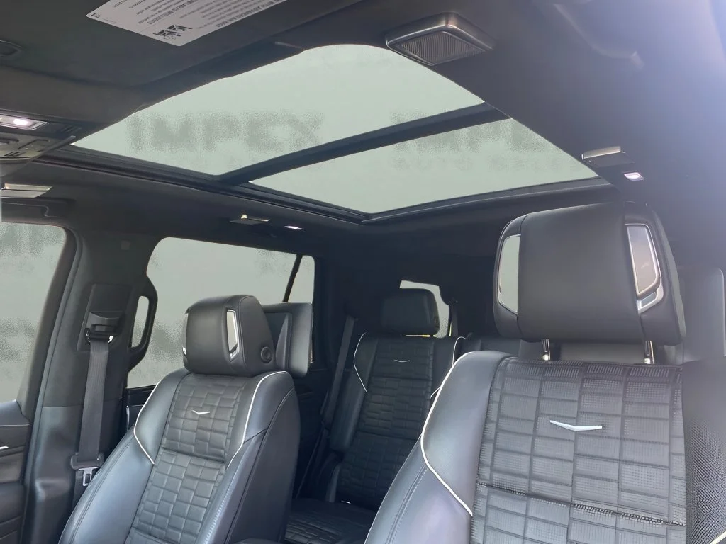 Used 2022 SATIN STEEL METALLIC Cadillac Sport Platinum image 32