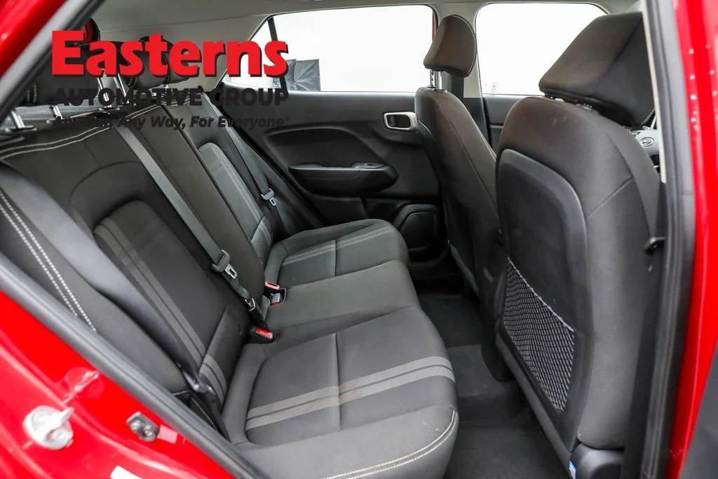 Used 2022 Red Hyundai SEL image 22