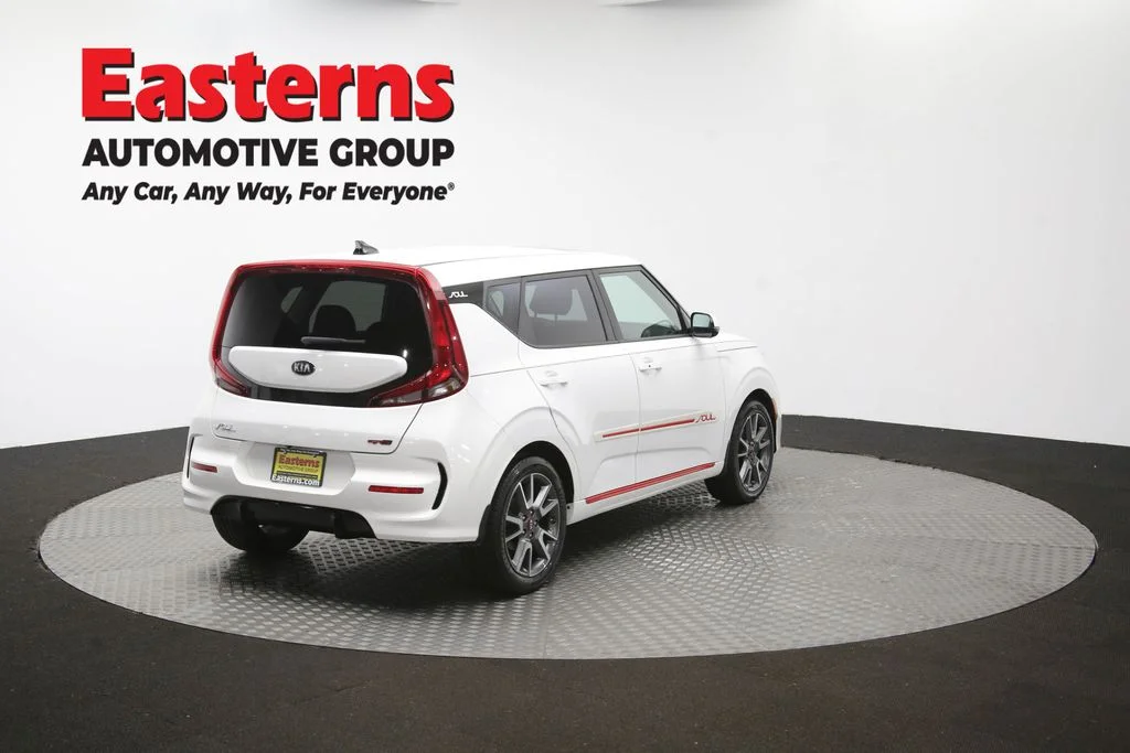 Used 2020 White Kia GT-Line image 40