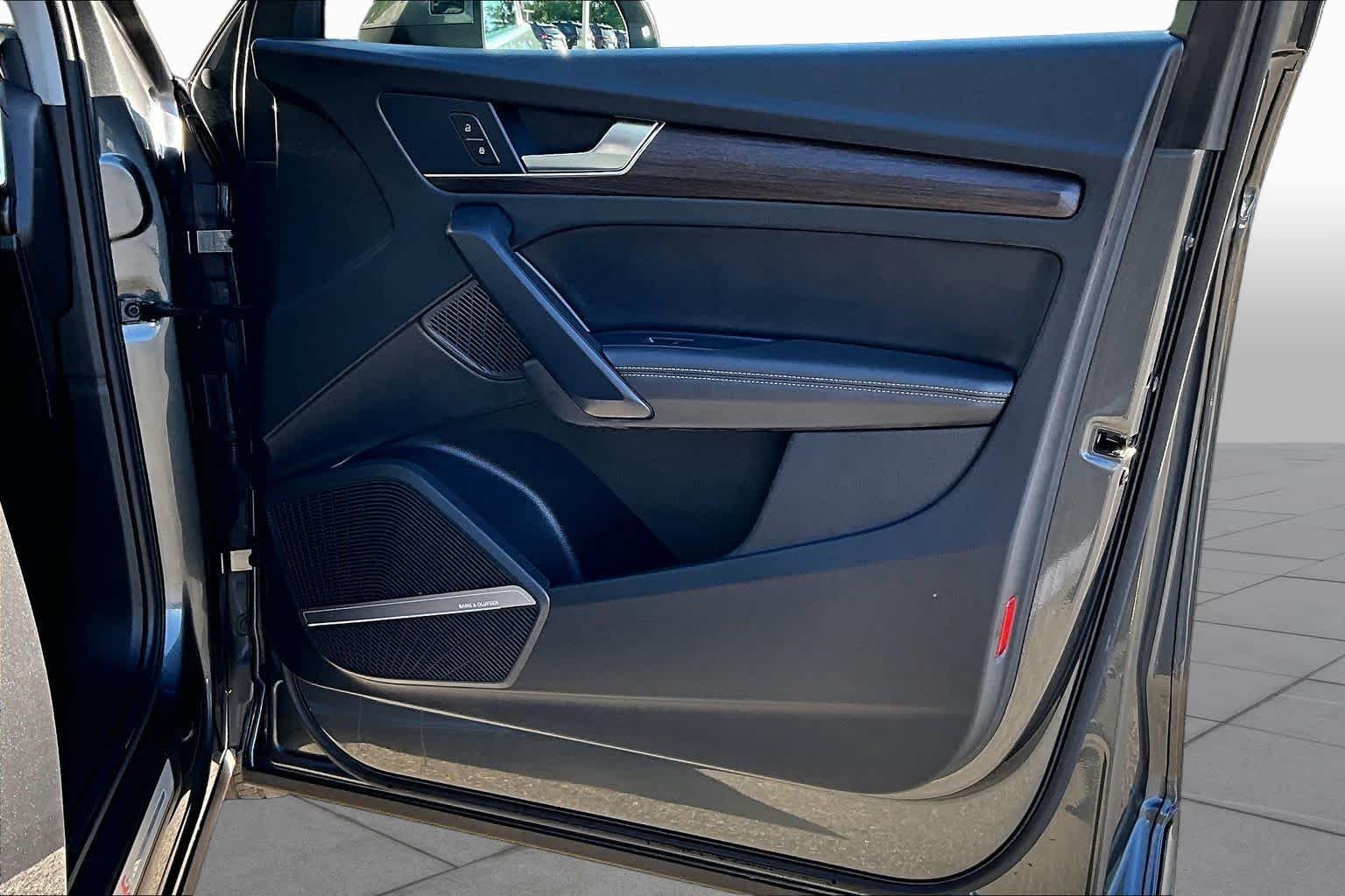 Used 2024 Daytona Gray Pearl Effect Audi S line Premium Plus image 23