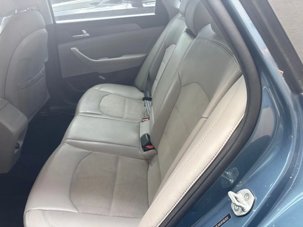 Used 2015 Blue Hyundai Sport image 12