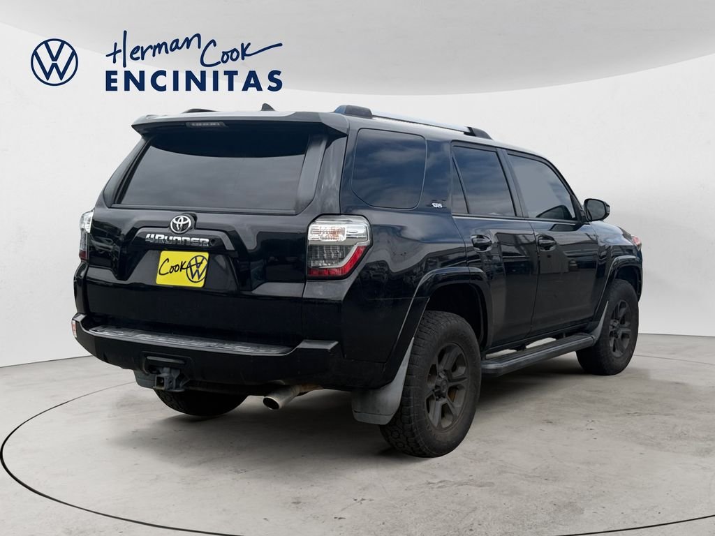 Used 2019 Midnight Black Metallic Toyota SR5 image 5