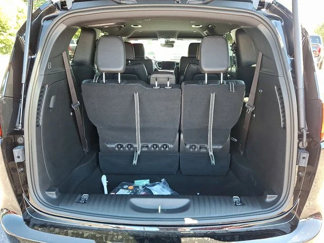 2026 Chrysler Voyager LX - Photo 20