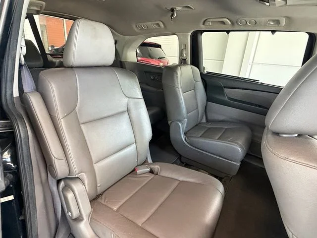 Used 2015 Black Honda  image 15
