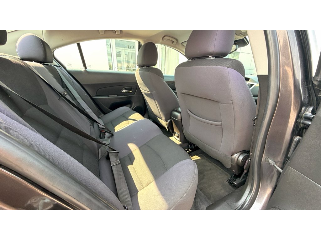 Used 2015 Gray Chevrolet LT image 13