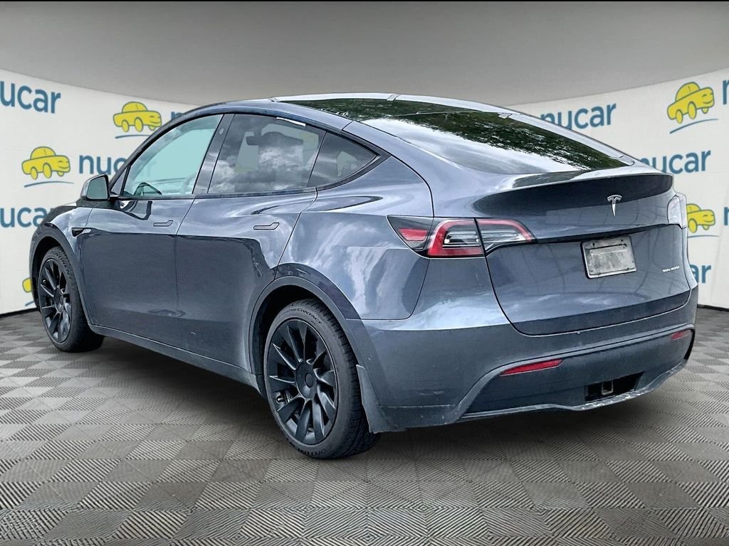 Used 2021 Midnight Silver Metallic Tesla Long Range image 4