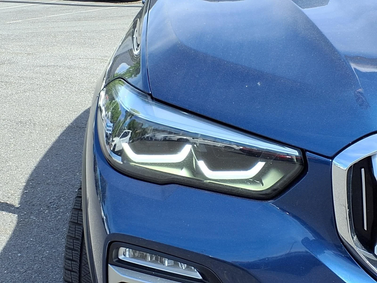 Used 2021 Phytonic Blue Metallic BMW xDrive40i image 15