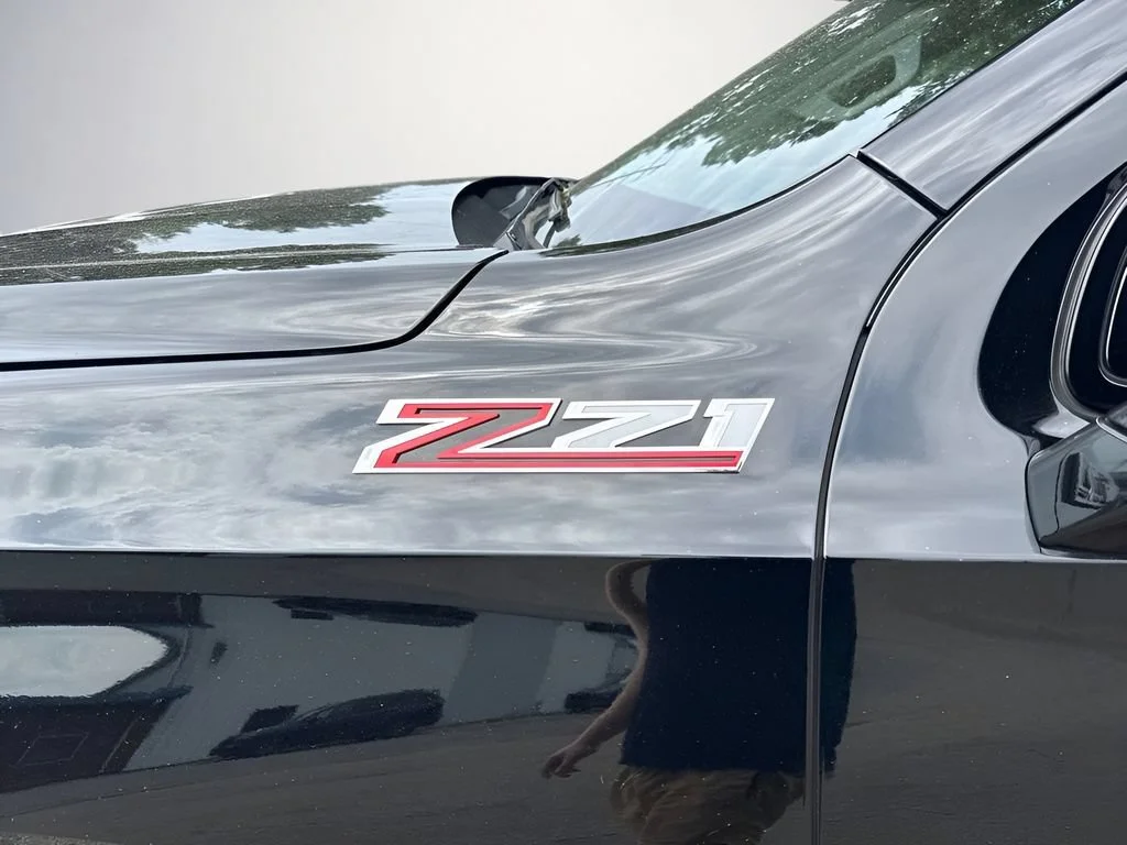 Used 2023 BLACK Chevrolet Z71 image 38