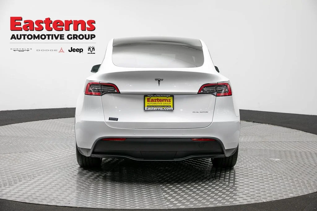Used 2021 White Tesla Long Range image 6