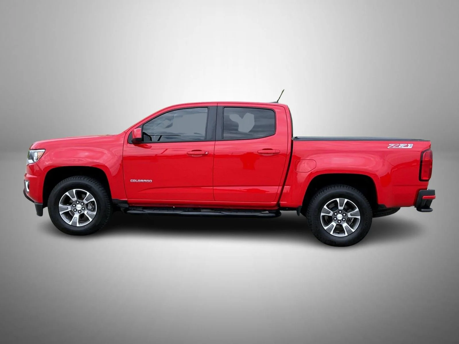 Used 2017 Red Chevrolet Z71 image 8