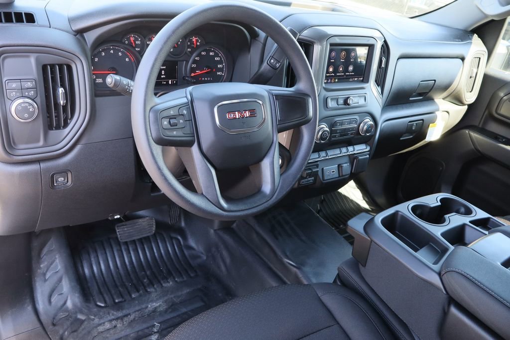 2026 GMC Sierra 3500HD Pro - Photo 7