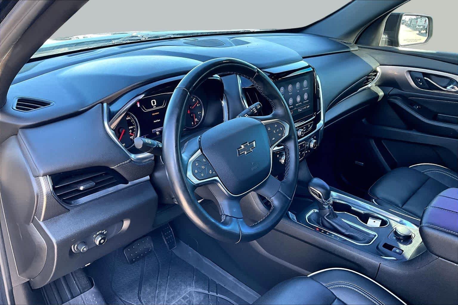 2023 Chevrolet Traverse Premier - Photo 16