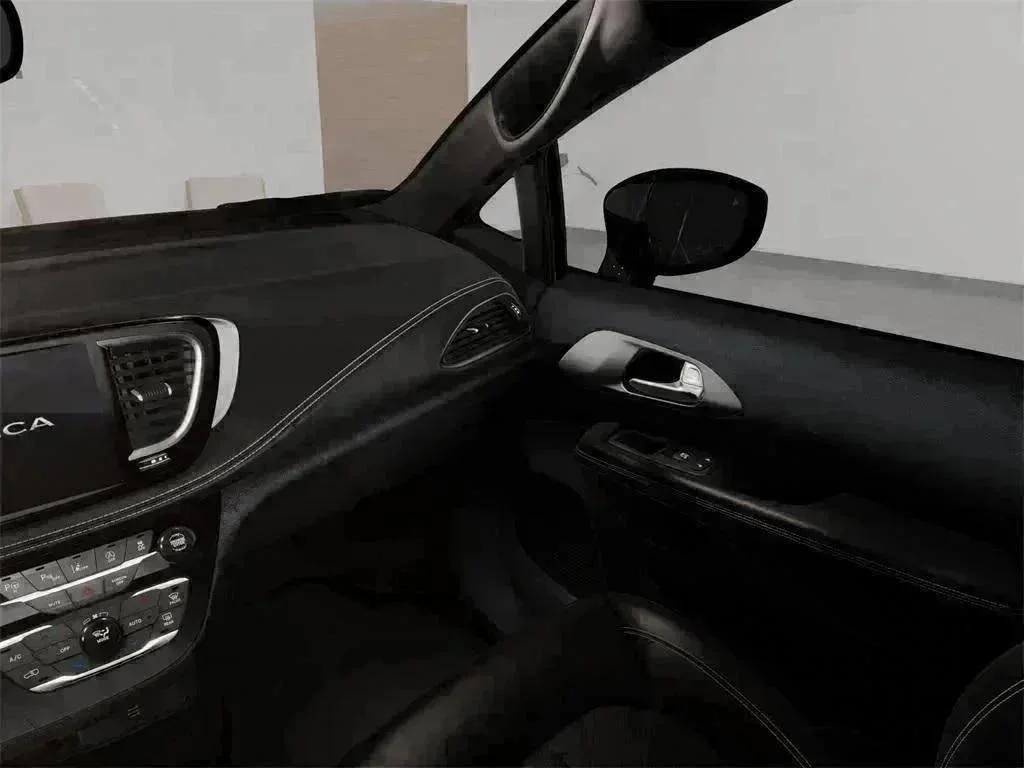 2026 Chrysler Pacifica Select - Photo 21