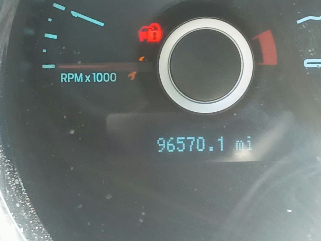 Used 2014 Blue Ford V6 image 26