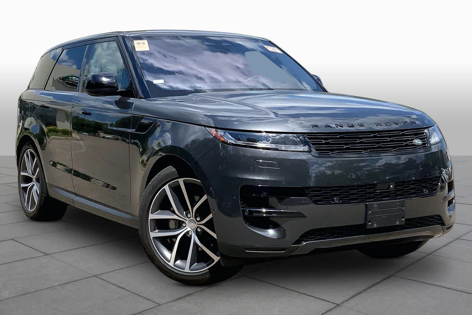 Used 2023 Carpathian Grey Premium Metallic Land Rover SE image 3