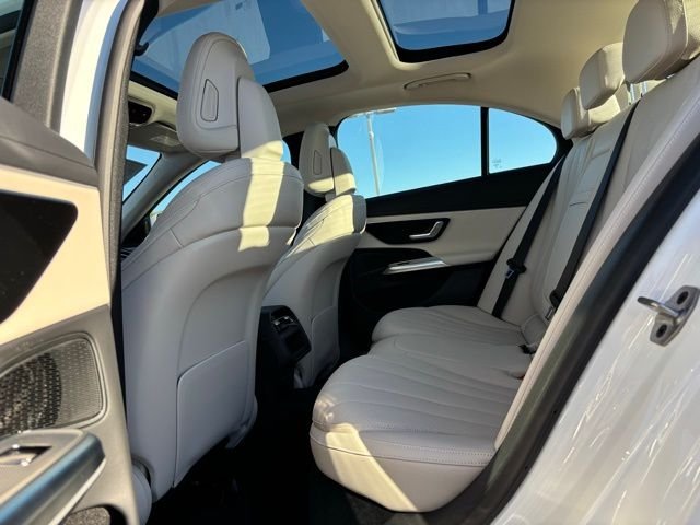 New 2026 Polar White Mercedes-Benz E 350 image 31