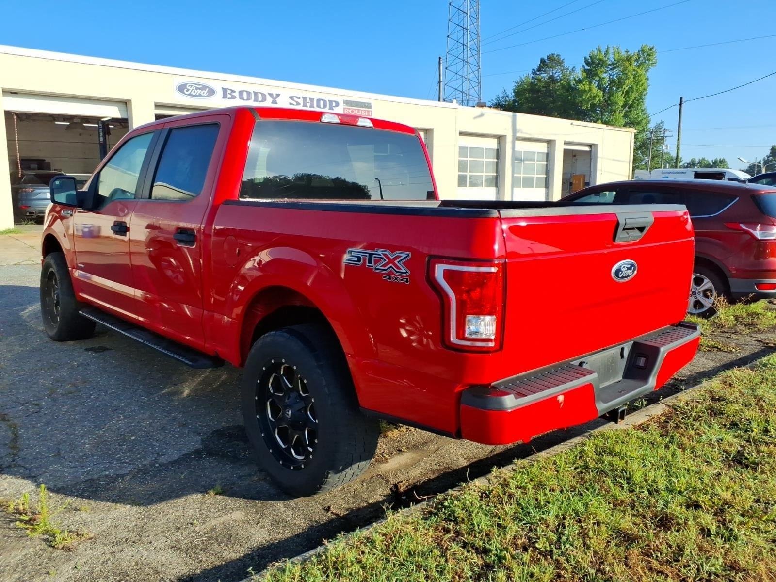 Used 2017 Race Red Ford XL image 4