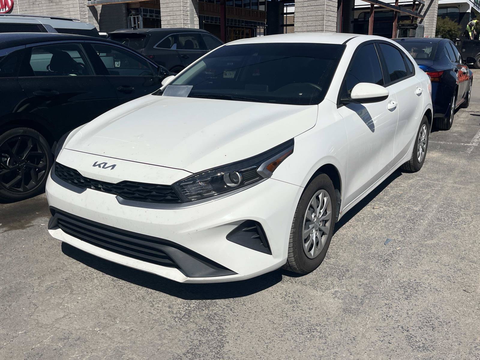 Used 2023 Clear White Kia LX image 3