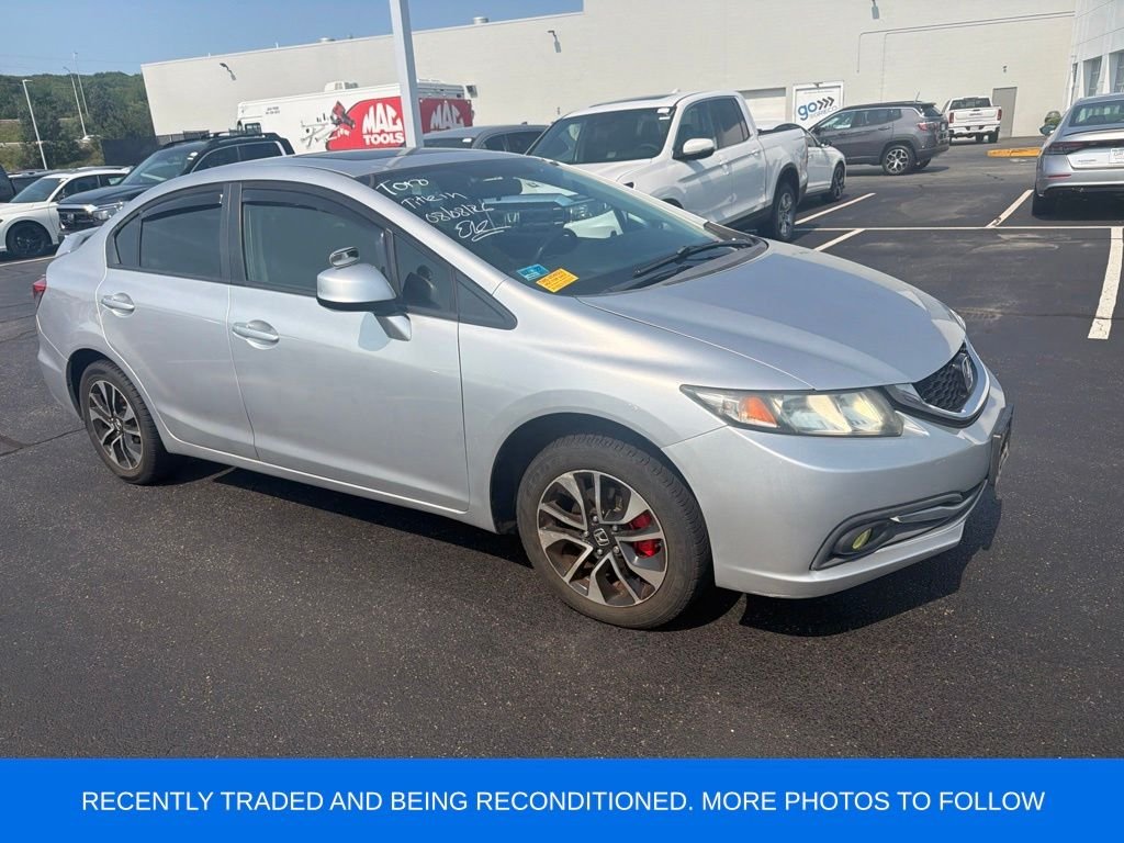 Used 2013 Alabaster Silver Metallic Honda EX image 1