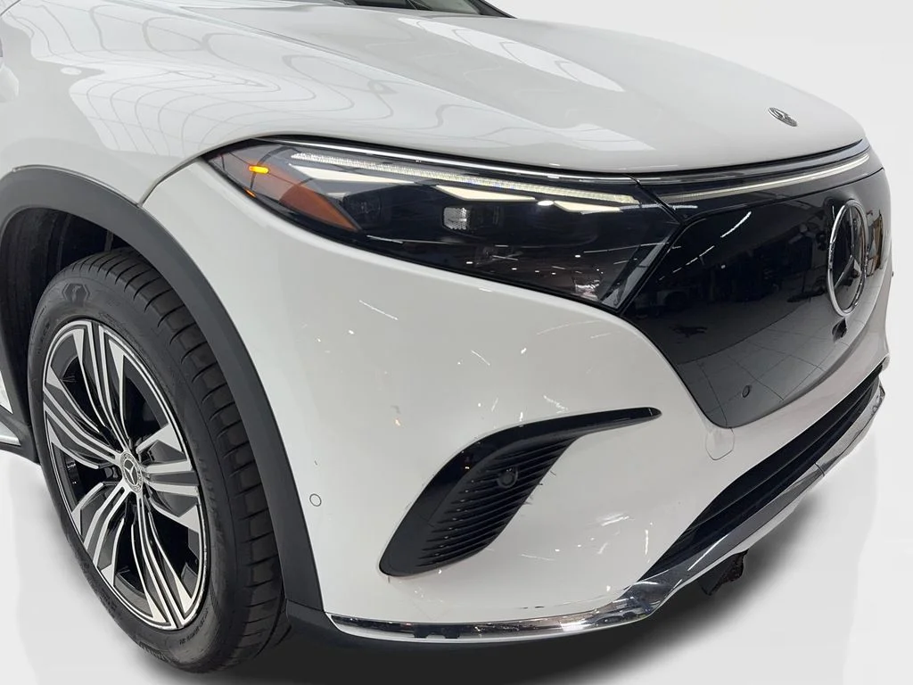 Used 2023 White Mercedes-Benz 450 image 3