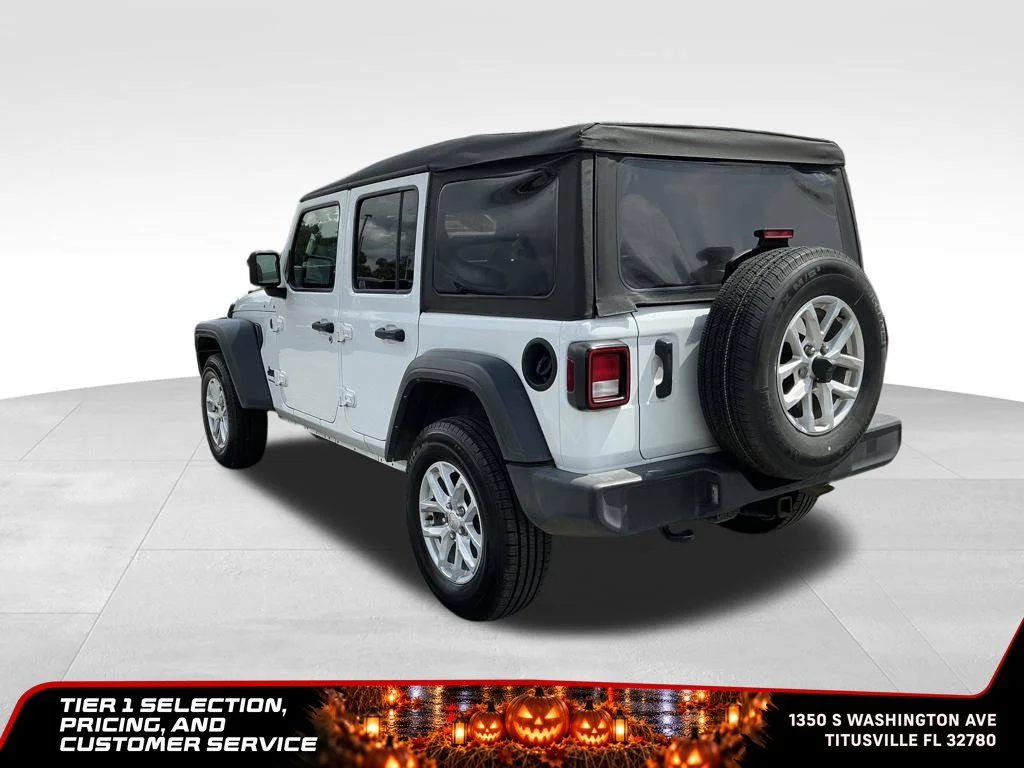 Used 2023 White Jeep Sport S image 4