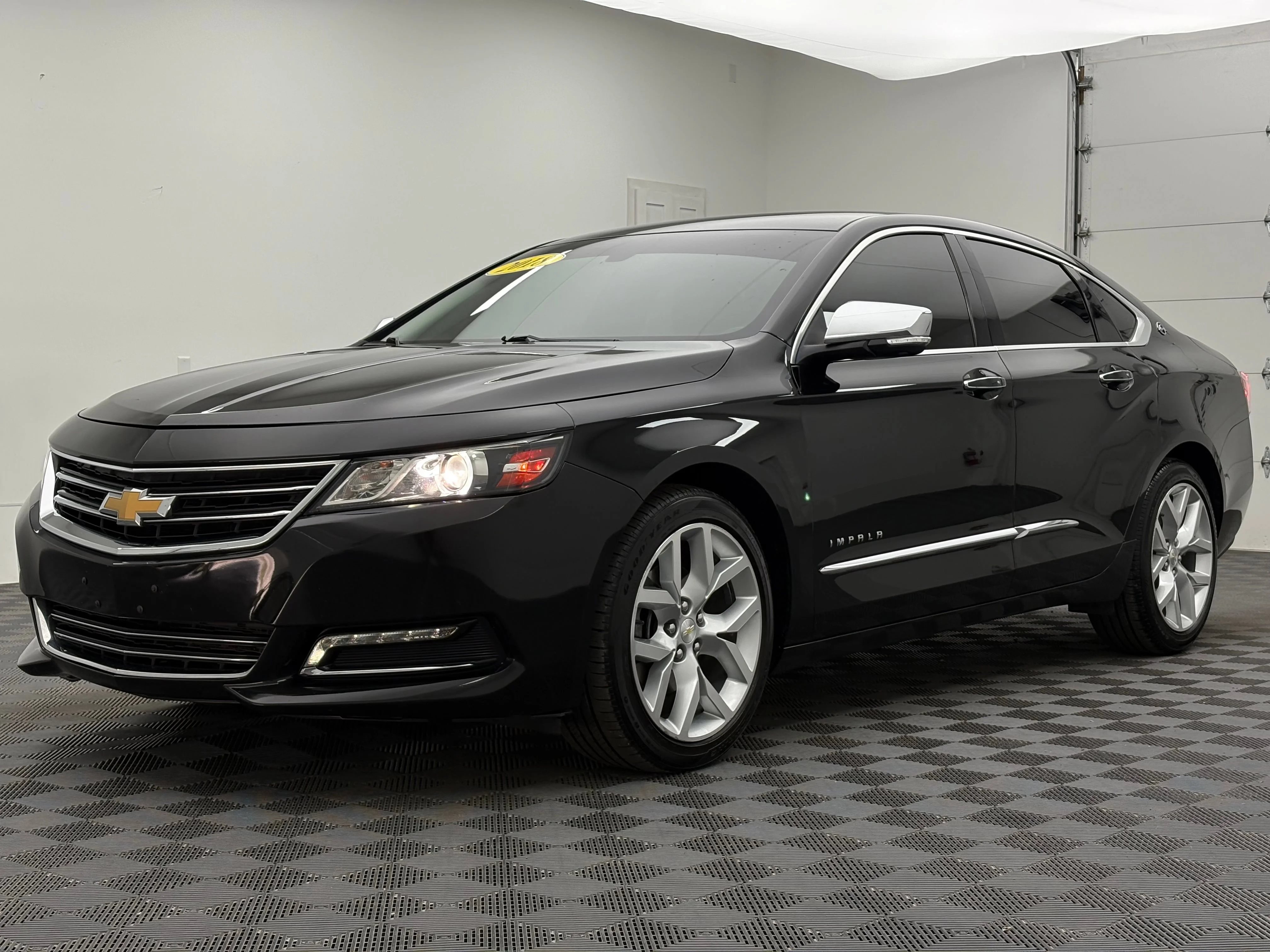Used 2018 BLACK Chevrolet Premier image 2