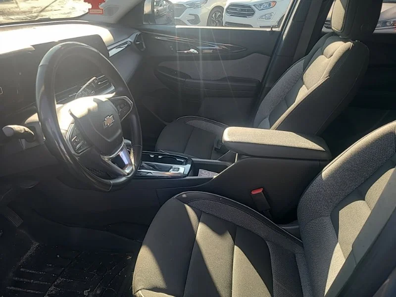 Used 2024 Gray Chevrolet LT image 13