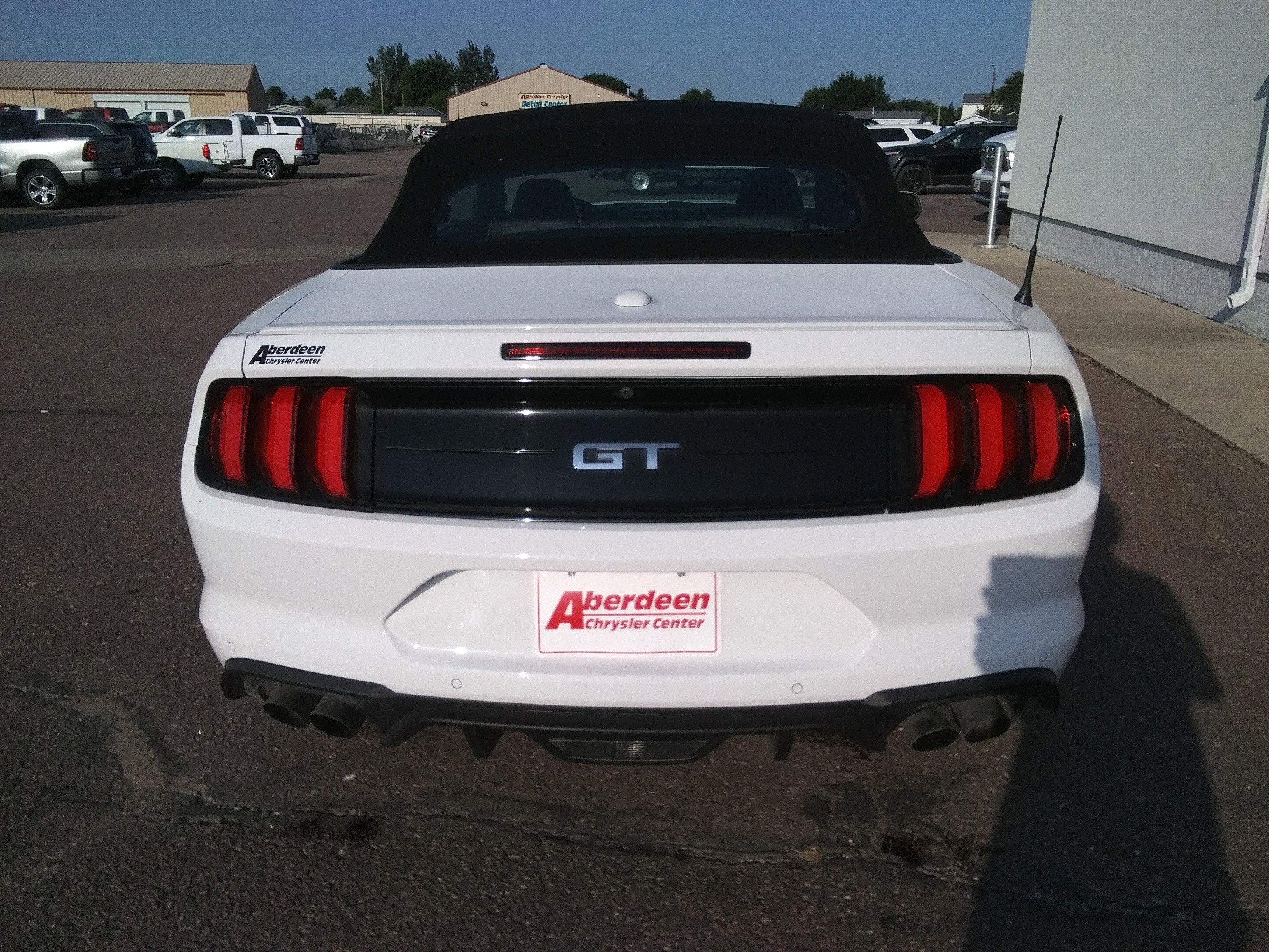 2019 Ford Mustang GT Premium photo 2