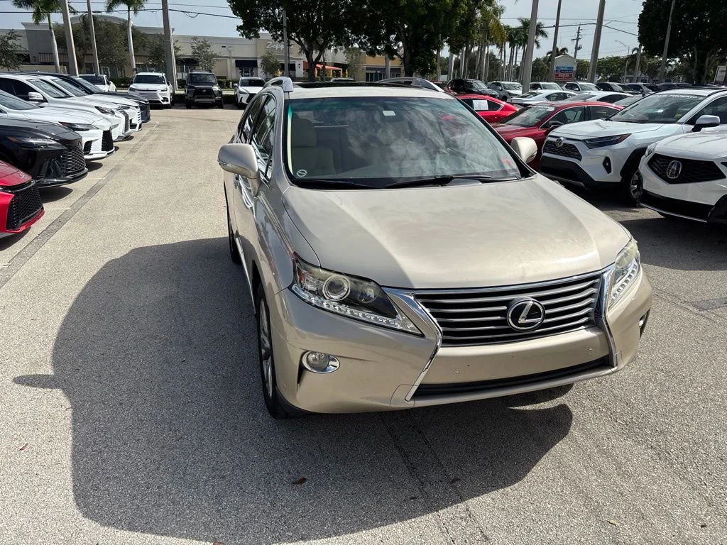 Used 2014 Beige Lexus 350 image 1