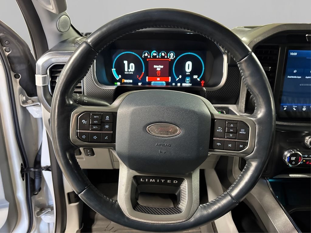 Used 2021 White Ford Limited image 27