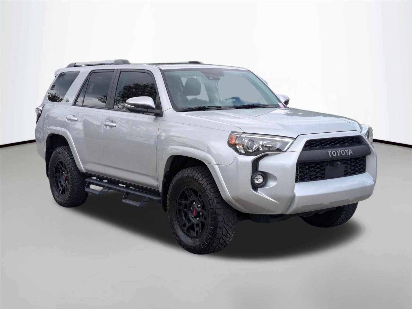 Used 2024 Classic Silver Metallic Toyota SR5 Premium image 5