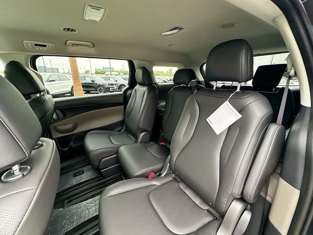 Certified Used 2026 Metal Kia LXS image 24