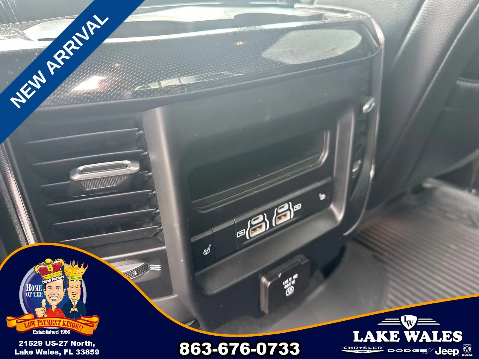 Used 2022 White Ram Laramie image 12