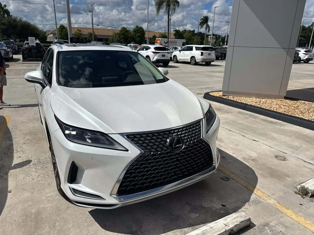 Used 2020 Eminent White Pearl Lexus 350 image 1