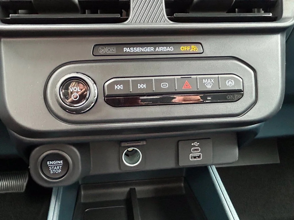 New 2026 Space White Metallic Ford XLT image 20