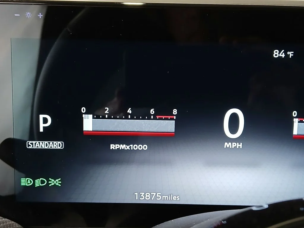 Used 2025 Black Nissan SR image 28
