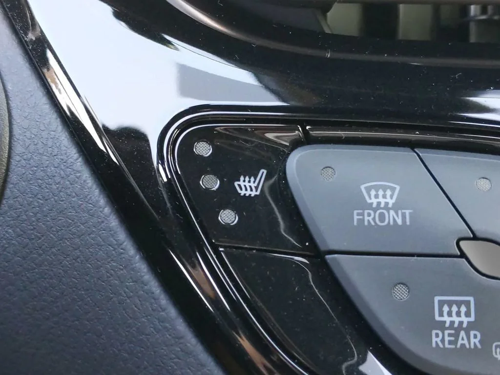 Used 2019 White Toyota Limited image 22