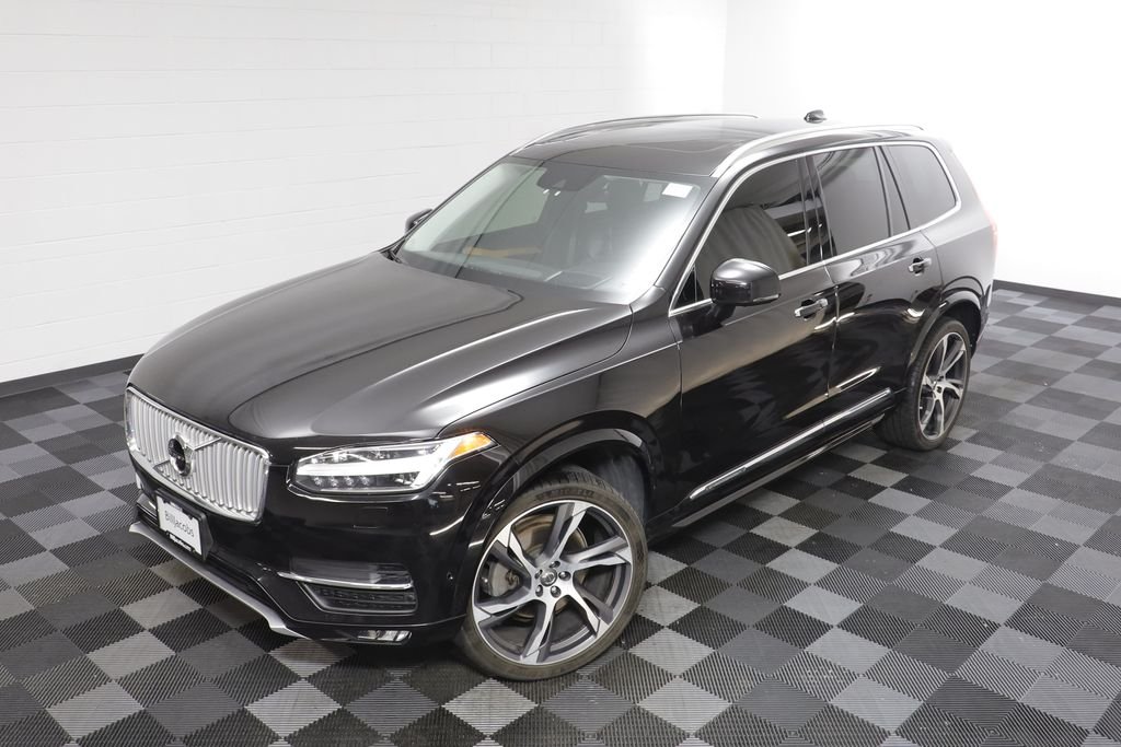 Used 2018 Volvo XC90 Inscription with VIN YV4A22PL9J1208784 for sale in Hinsdale, IL